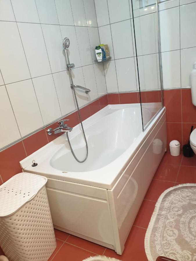 Apartman Sofia ซูปันยา ภายนอก รูปภาพ