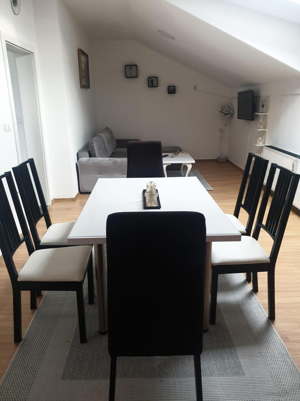 Apartman Sofia ซูปันยา ภายนอก รูปภาพ