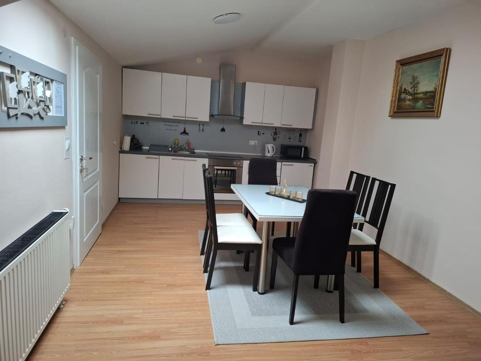 Apartman Sofia ซูปันยา ภายนอก รูปภาพ